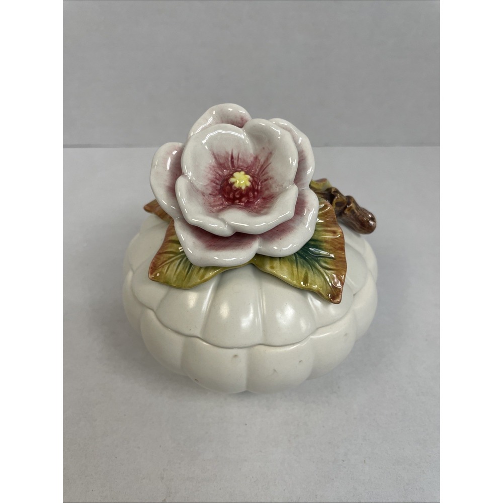 Fitz and Floyd Magnolia Trinket Box Ceramic Flower Ladybug Scalloped White Pink